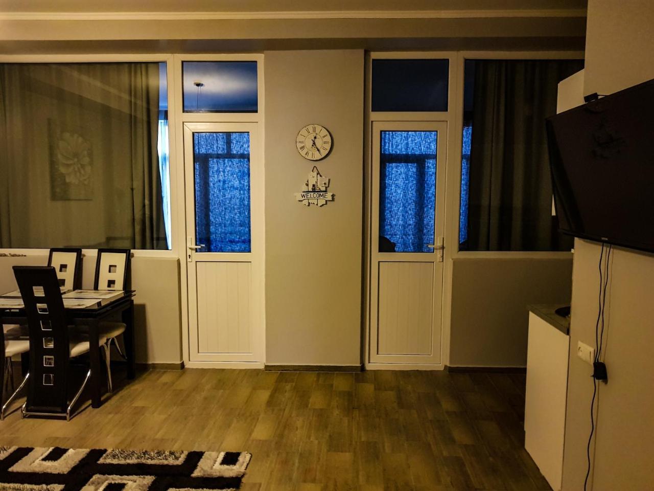 Hotel T Apartment Gonio Exteriör bild